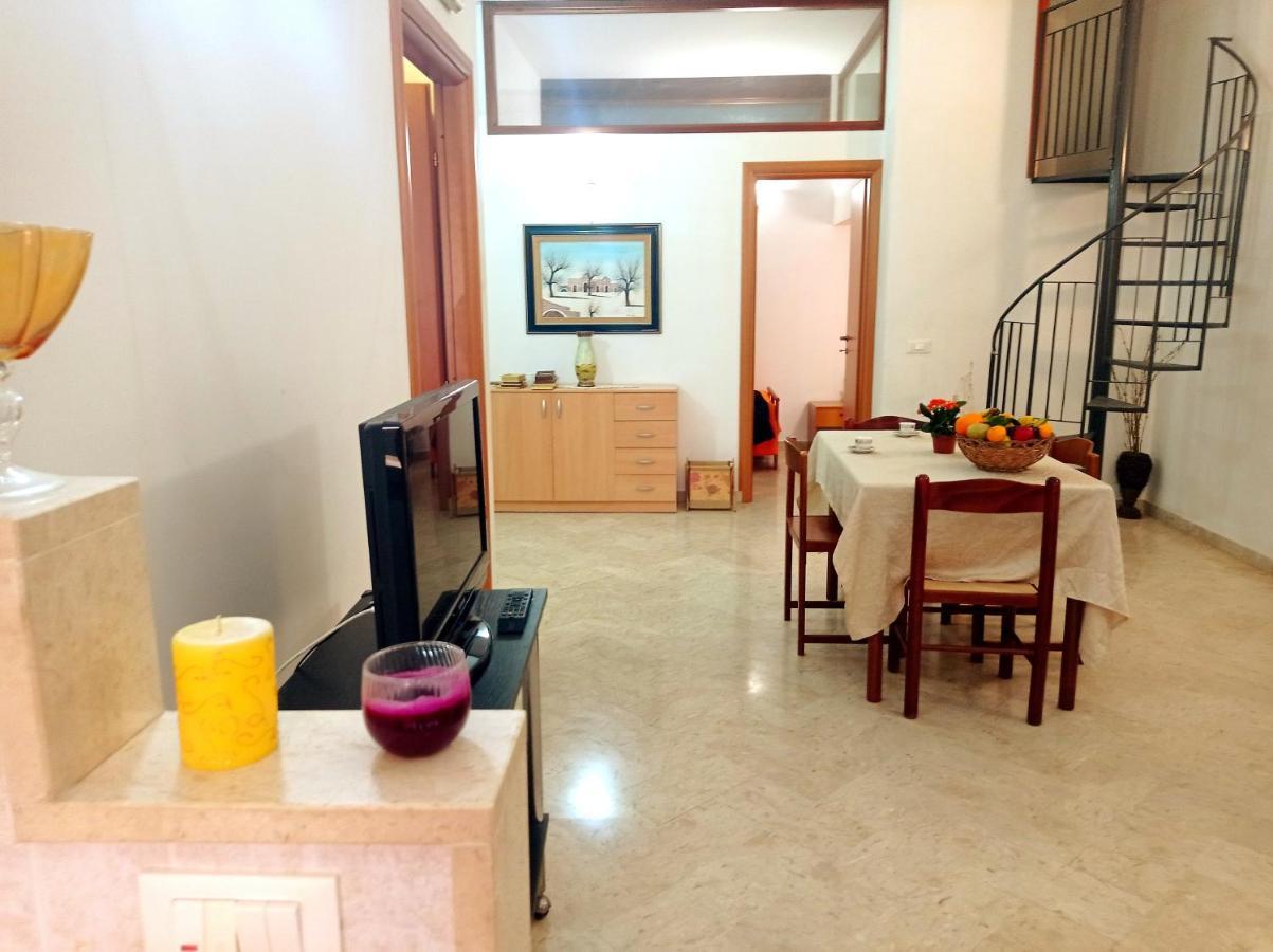 הוילה קאסטלמארה דל גולפו Vacanze Del Corso מראה חיצוני תמונה